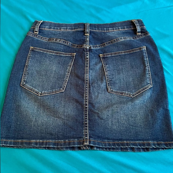 Free People We The Free Stretchy mini skirt. Size 28 medium blue distressed - Picture 3 of 16